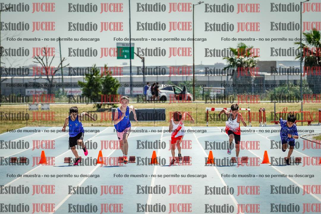 Fotos de los 50 m llanos de varones