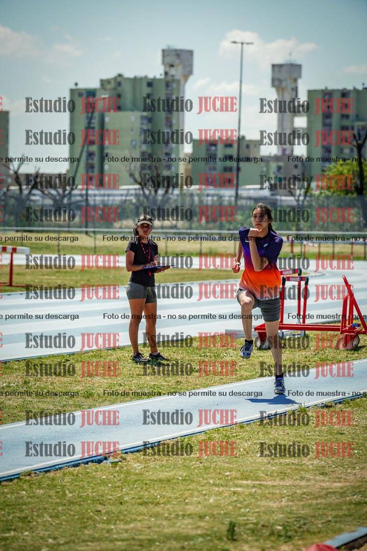 Fotos del salto triple de mujeres y varones - todas las tablas