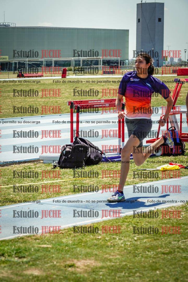Fotos del salto triple de mujeres y varones - todas las tablas