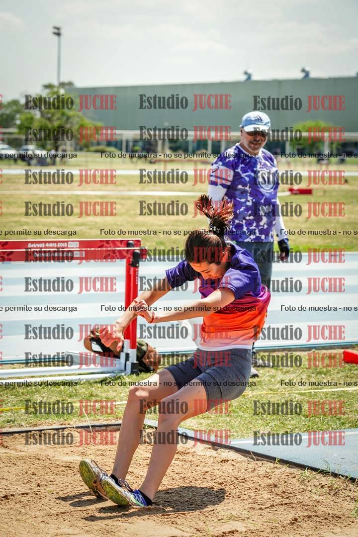Fotos del salto triple de mujeres y varones - todas las tablas