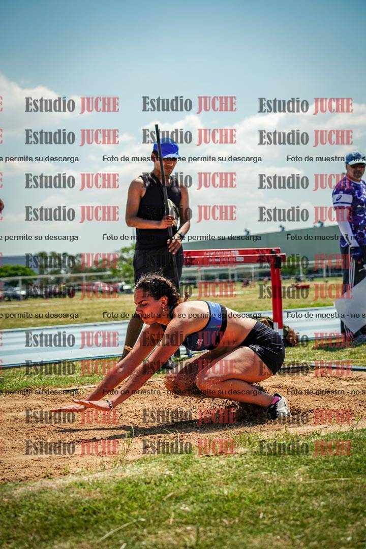 Fotos del salto triple de mujeres y varones - todas las tablas