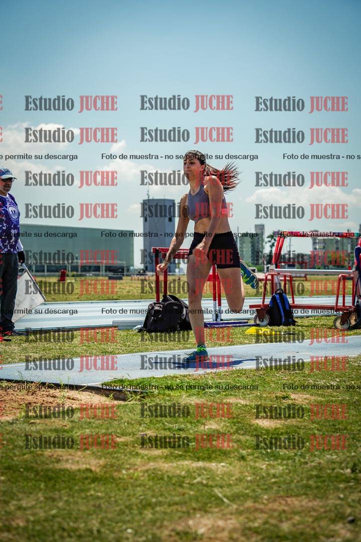 Fotos del salto triple de mujeres y varones - todas las tablas