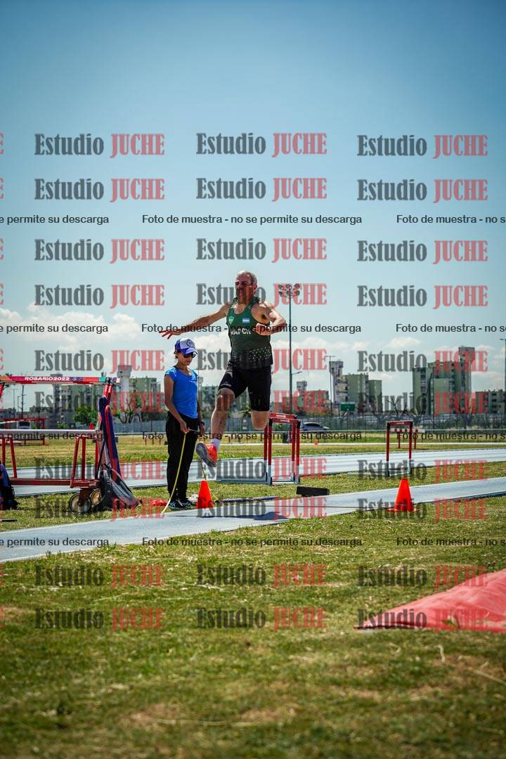 Fotos del salto triple de mujeres y varones - todas las tablas