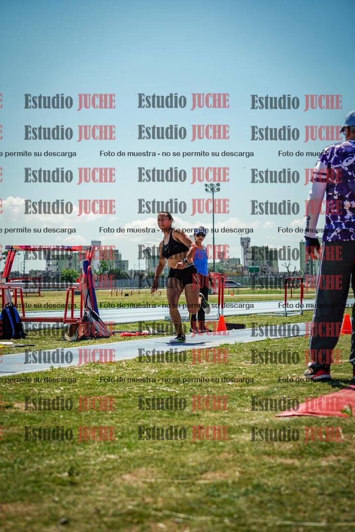 Fotos del salto triple de mujeres y varones - todas las tablas