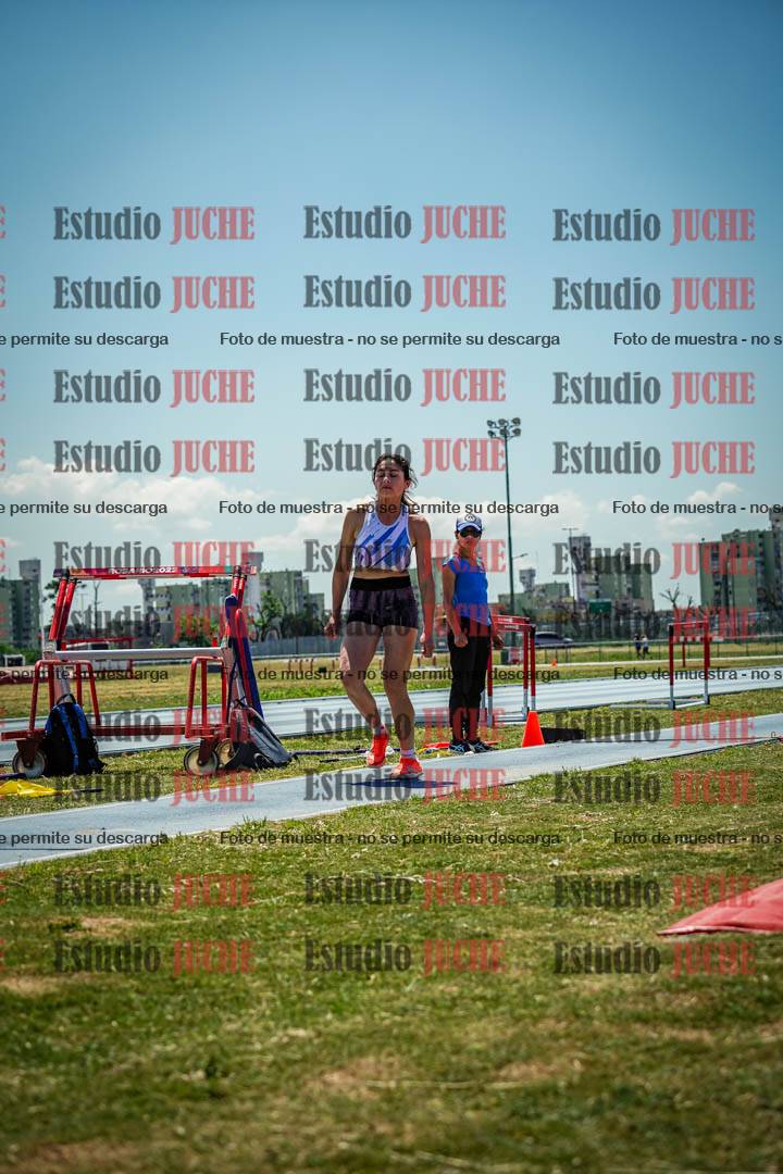 Fotos del salto triple de mujeres y varones - todas las tablas