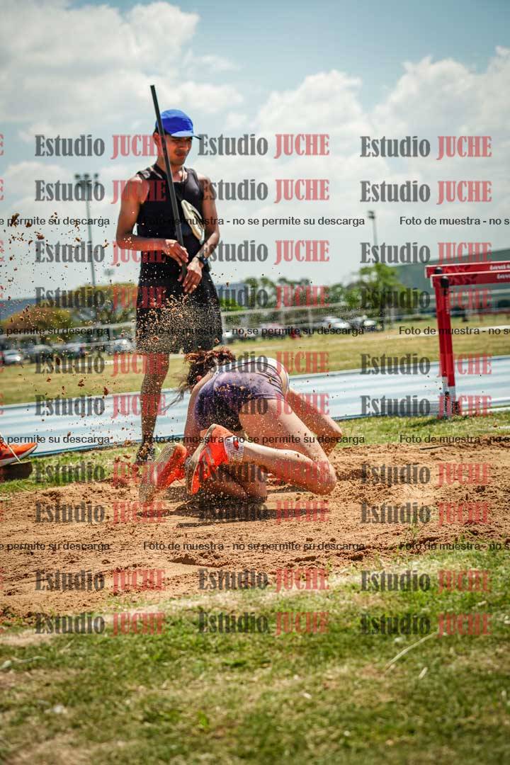Fotos del salto triple de mujeres y varones - todas las tablas