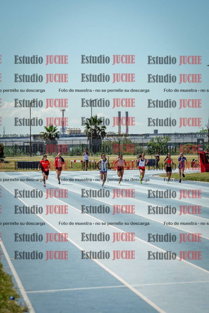 Fotos de los 150 m llanos de mujeres