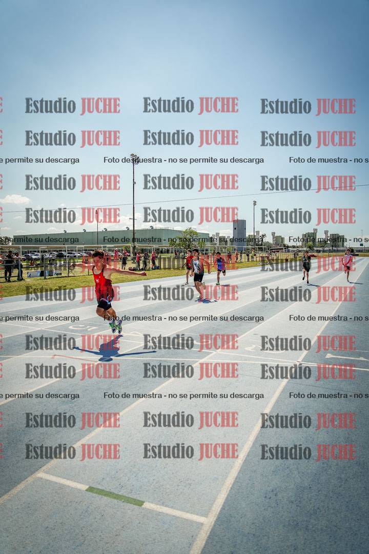 Fotos de los 150 m llanos de varones