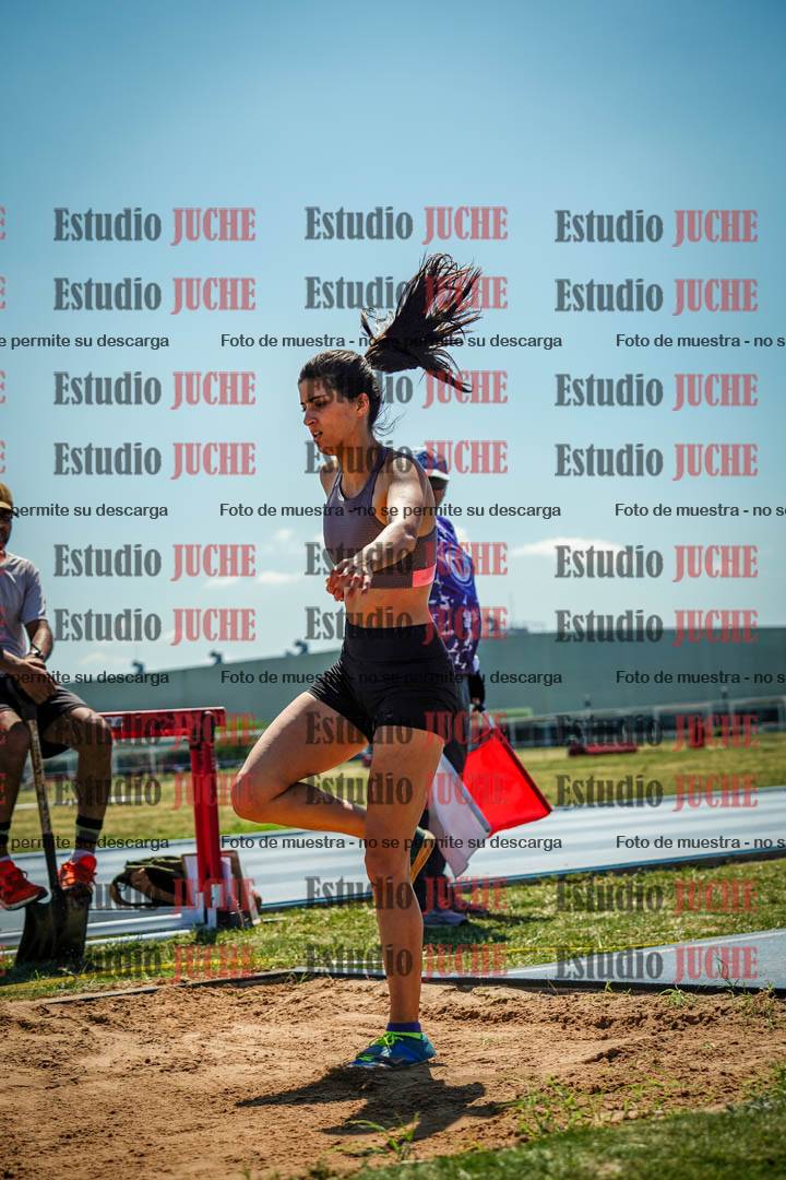 Fotos del salto triple de mujeres y varones - todas las tablas