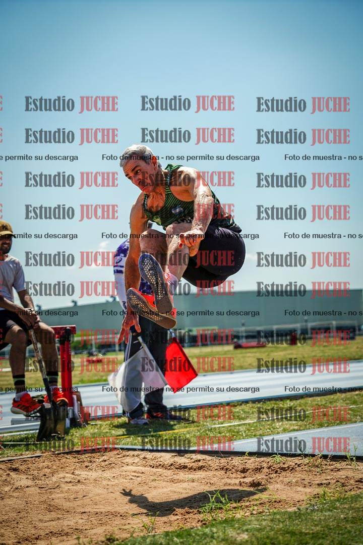 Fotos del salto triple de mujeres y varones - todas las tablas