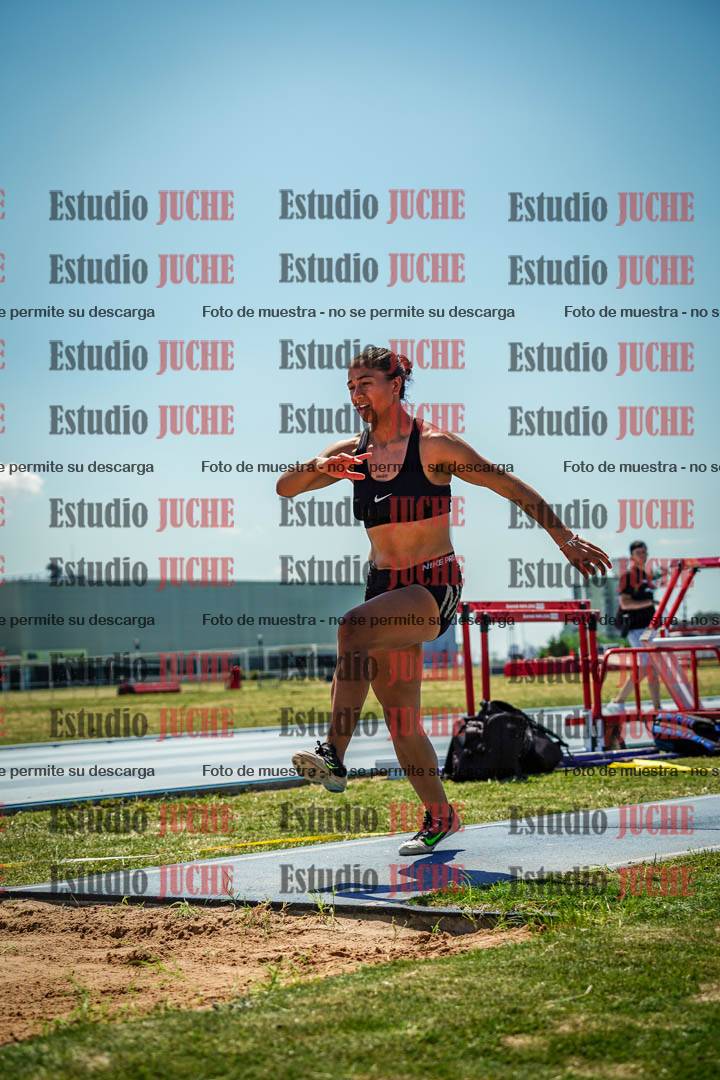 Fotos del salto triple de mujeres y varones - todas las tablas