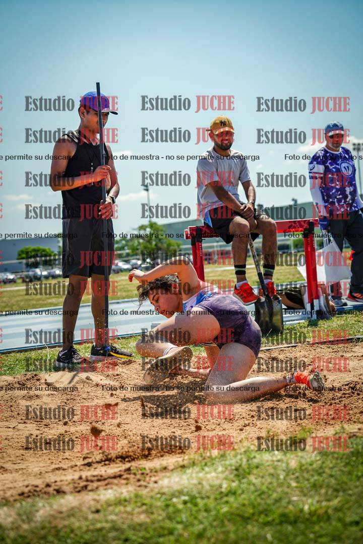 Fotos del salto triple de mujeres y varones - todas las tablas