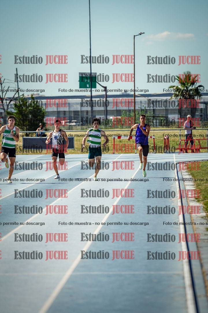 Fotos de los 200 m llanos de varones