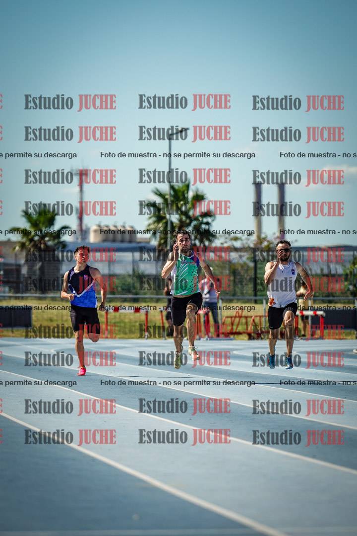 Fotos de los 200 m llanos de varones