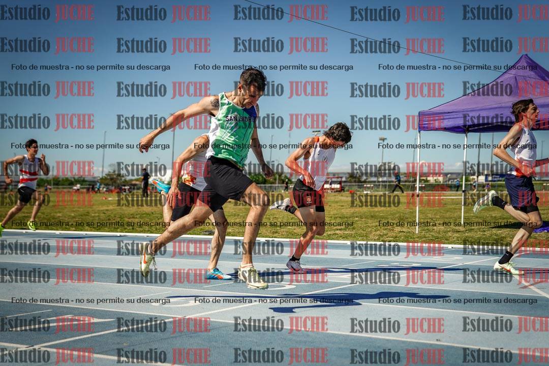 Fotos de los 200 m llanos de varones