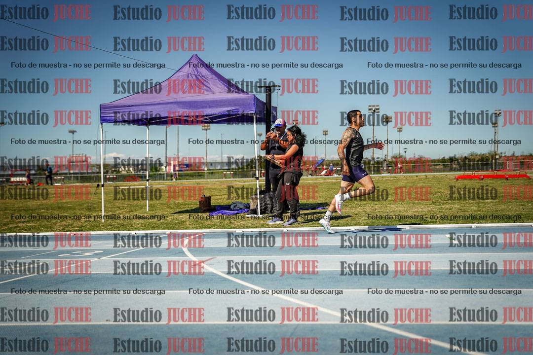 Fotos de los 200 m llanos de varones