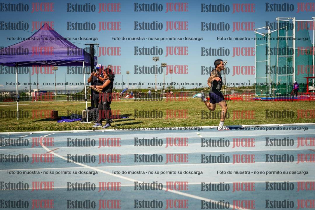 Fotos de los 200 m llanos de varones