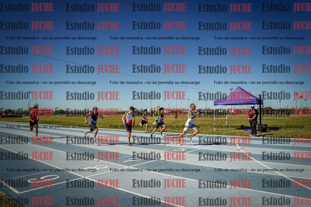 Fotos de los 200 m llanos de varones