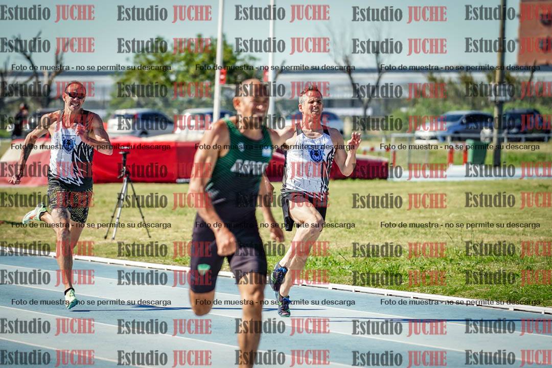 Fotos de los 200 m llanos de varones