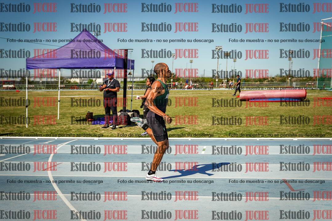 Fotos de los 200 m llanos de varones