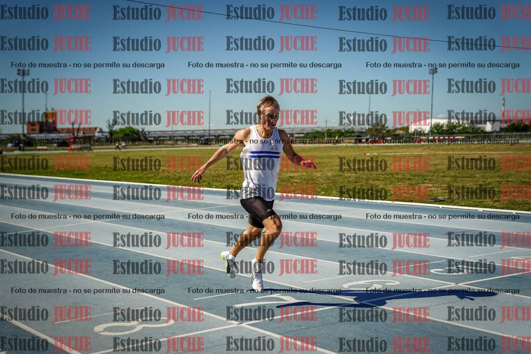 Fotos de los 200 m llanos de varones