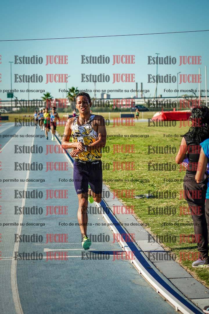 Fotos de los 3000 m de varones