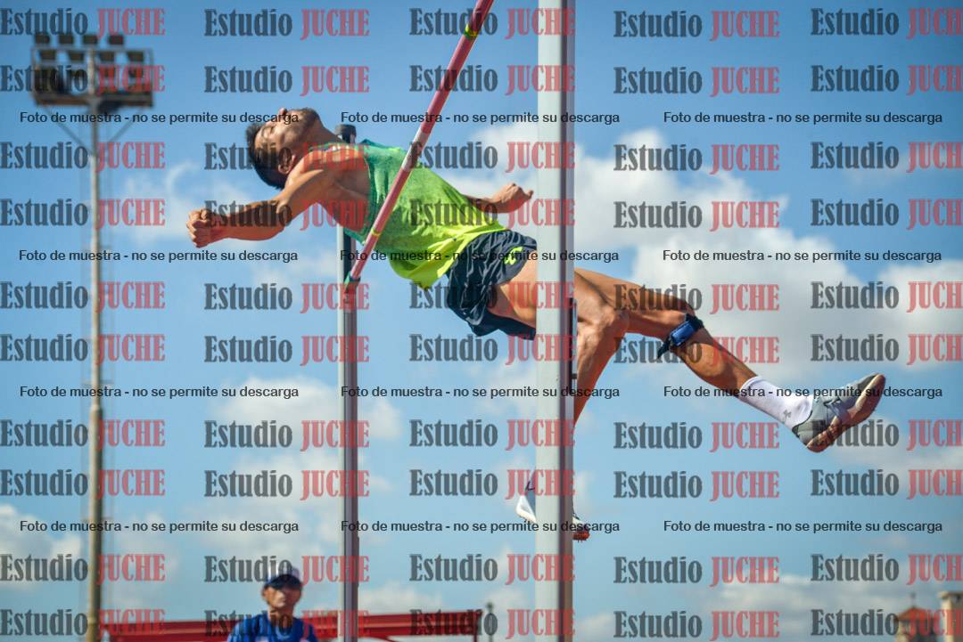 Fotos del salto en alto de varones