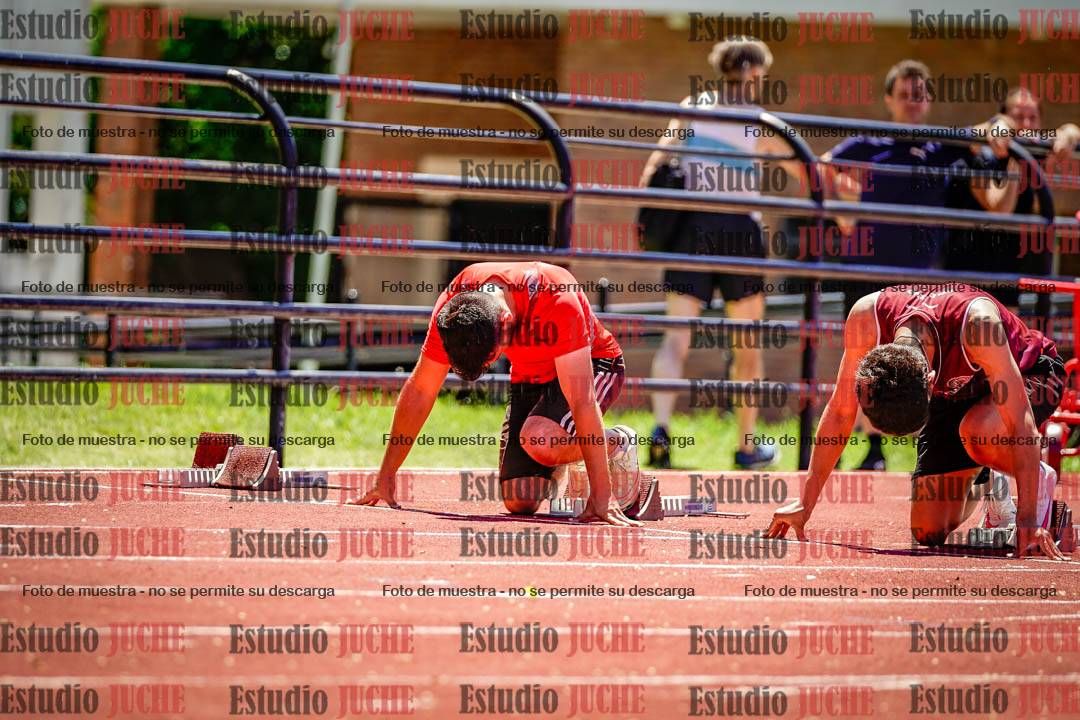 Fotos de los 100 m llanos de varones