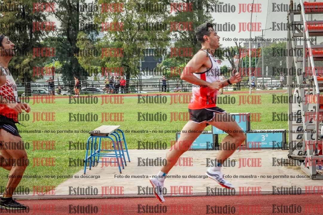 Fotos de los 3000 m llanos de varones