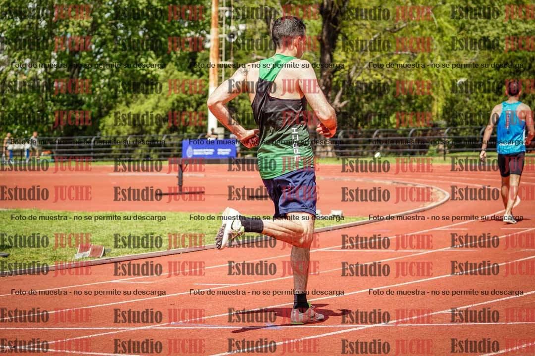 Fotos de los 400 m llanos de varones