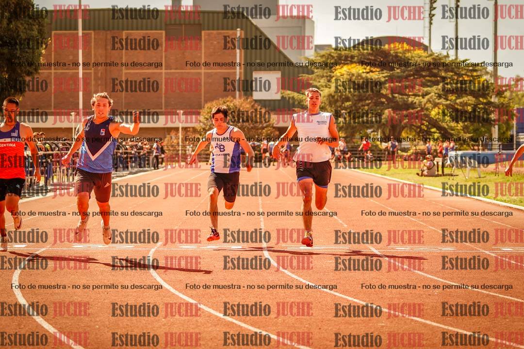 Fotos de los 100 m llanos de varones