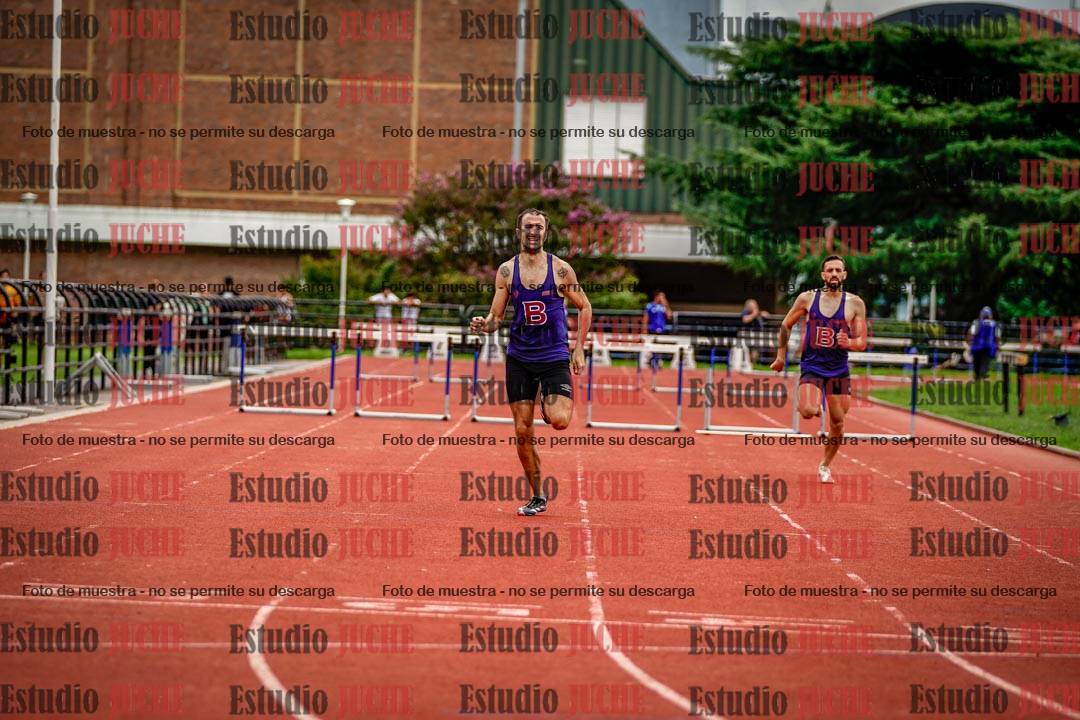 Fotos de los 400 m con vallas de varones