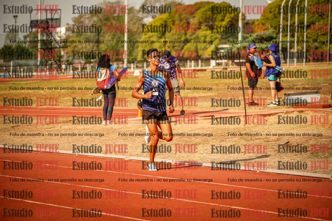 Fotos de los 1500 m llanos de varones