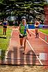 Fotos del salto en largo de mujeres