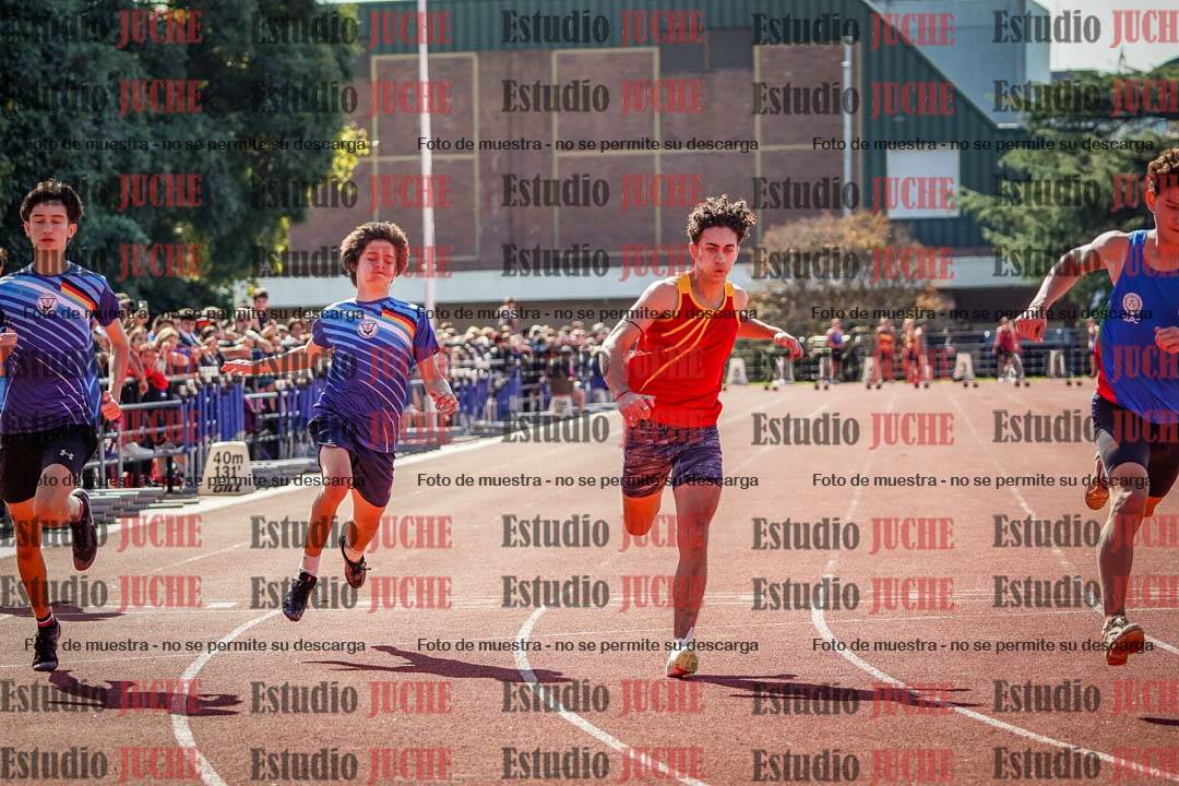 Fotos de los 100 m llanos de varones