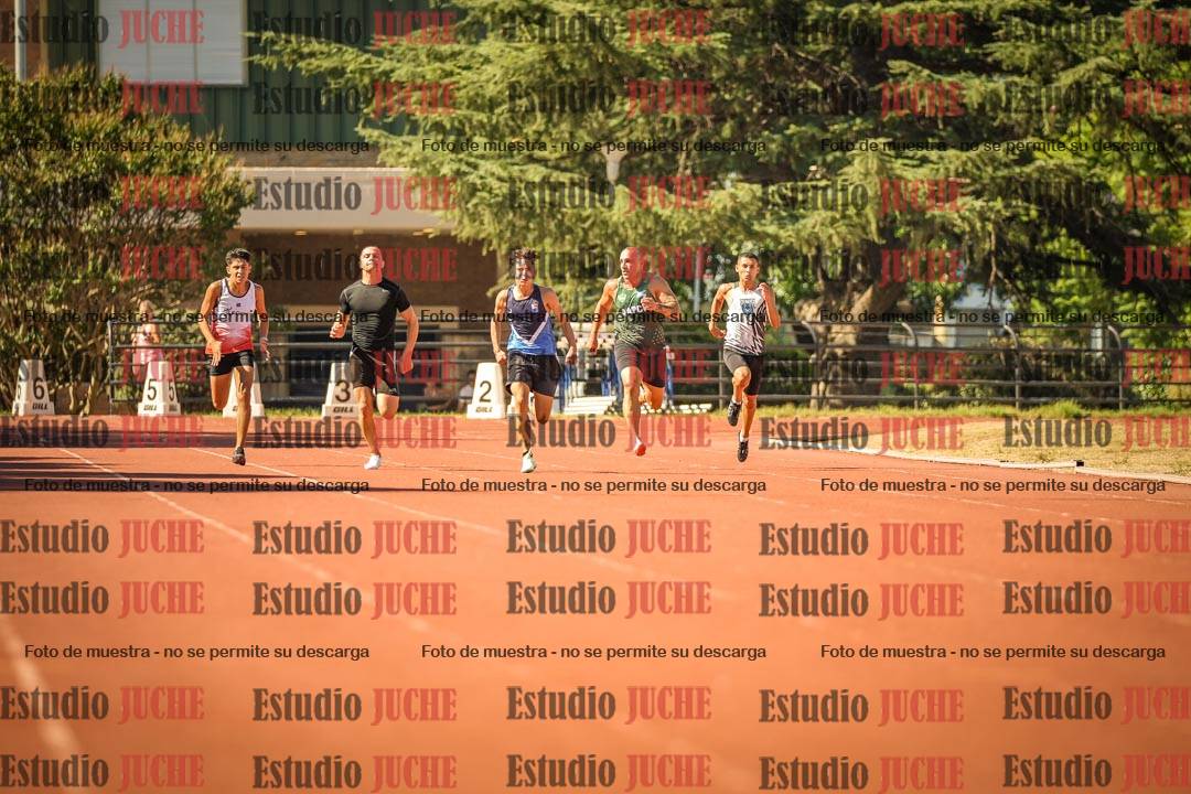 Fotos de los 200 m llanos de varones