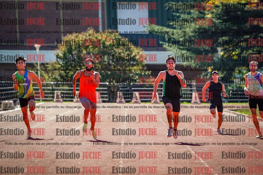 Fotos de los 200 m llanos de varones
