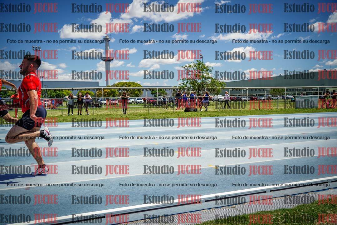 Fotos de los 100 m llanos de varones
