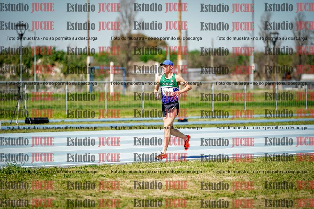 Fotos de los 2000 m con obstáculos de varones
