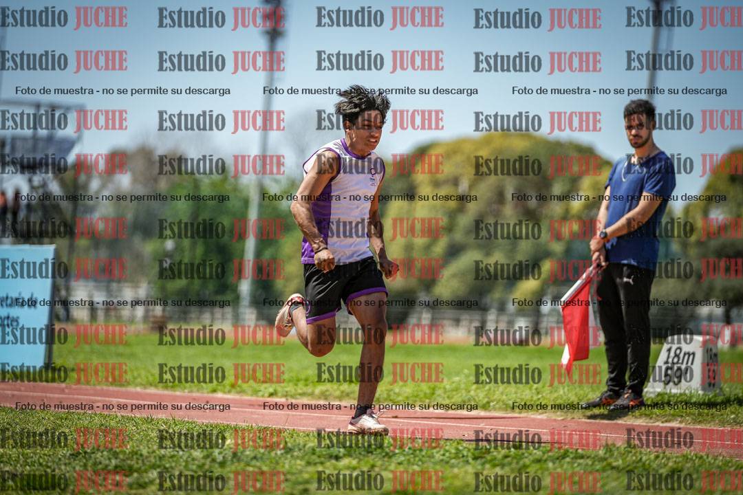Fotos del salto en largo de varones - (incluye octatlón)