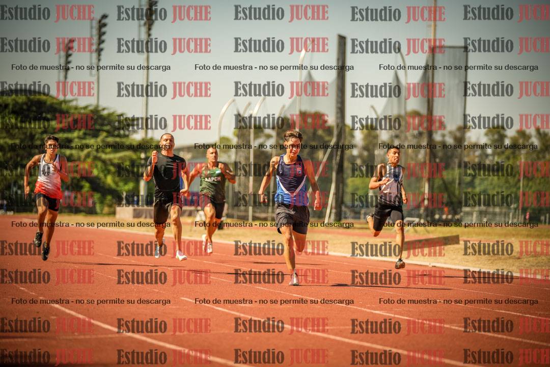 Fotos de los 200 m llanos de varones