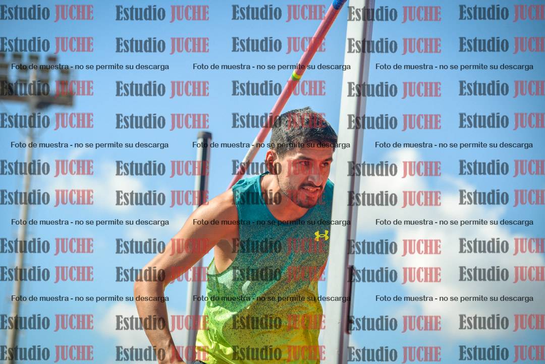 Fotos del salto en alto de varones