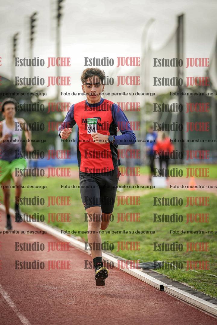 Fotos de los 600 m llanos de varones