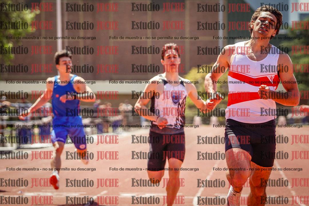 Fotos de los 200 m llanos de varones