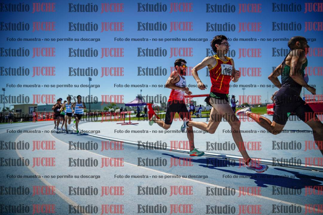 Fotos de los 800 m llanos de varones