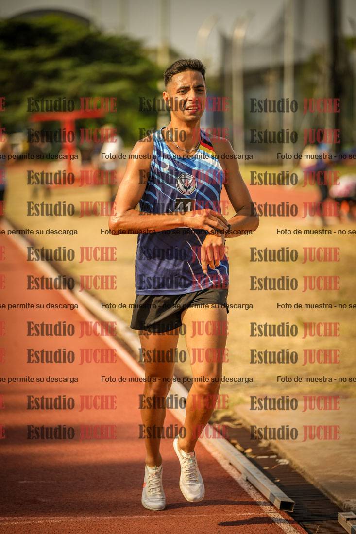Fotos de los 1500 m llanos de varones