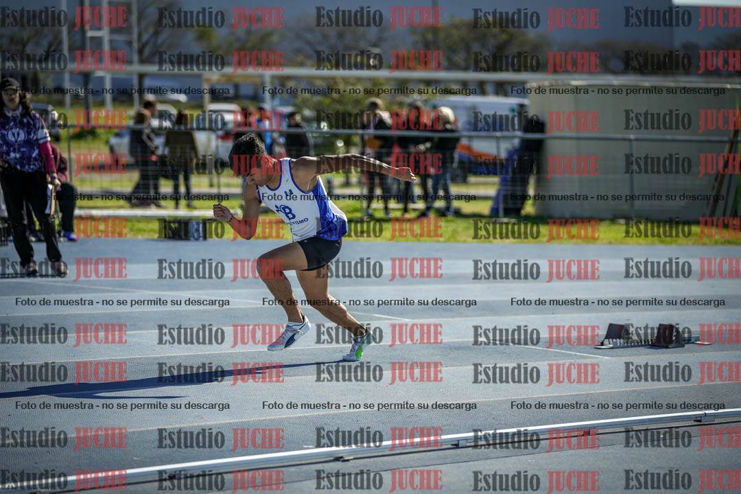 Fotos de los 400 m llanos de varones