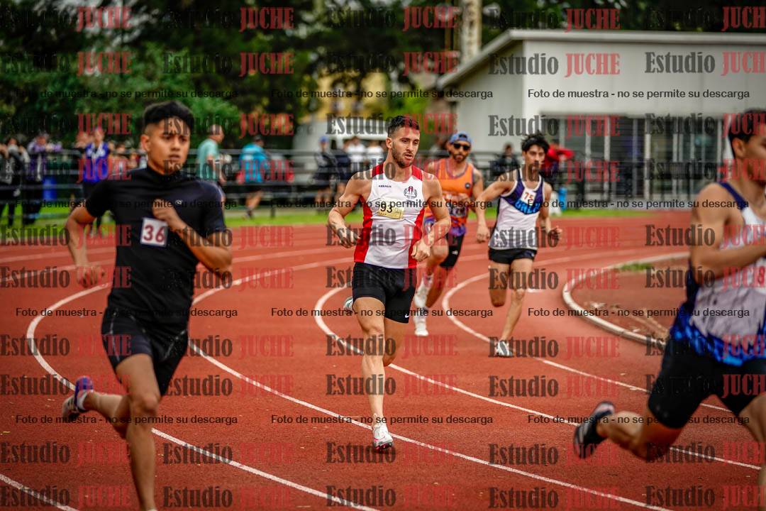 Fotos de los 800 m llanos de varones
