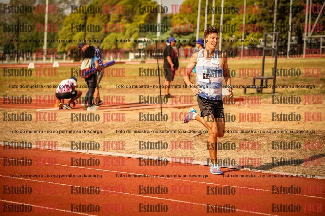 Fotos de los 1500 m llanos de varones