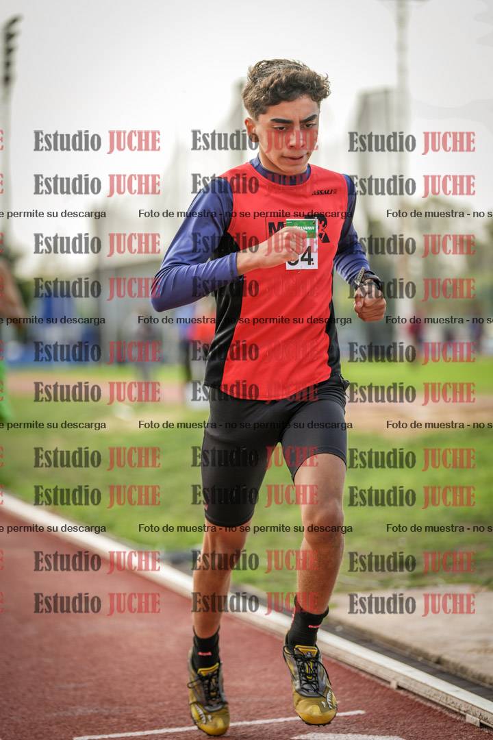 Fotos de los 600 m llanos de varones